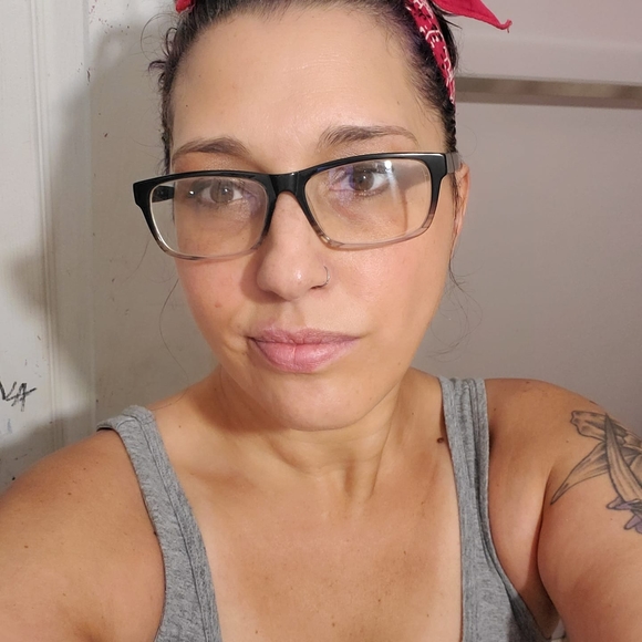 Meet your Posher, Devon - Picture 1 of 1